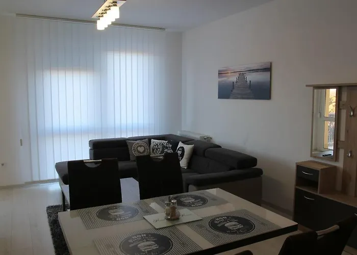 Urban Apartman Apartment